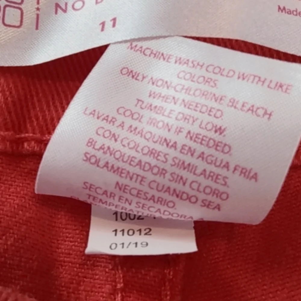 🔷️3-$15🔷️NOBO | Red Cut-off Denim Jean Short Shorts Raw Hem Size 11